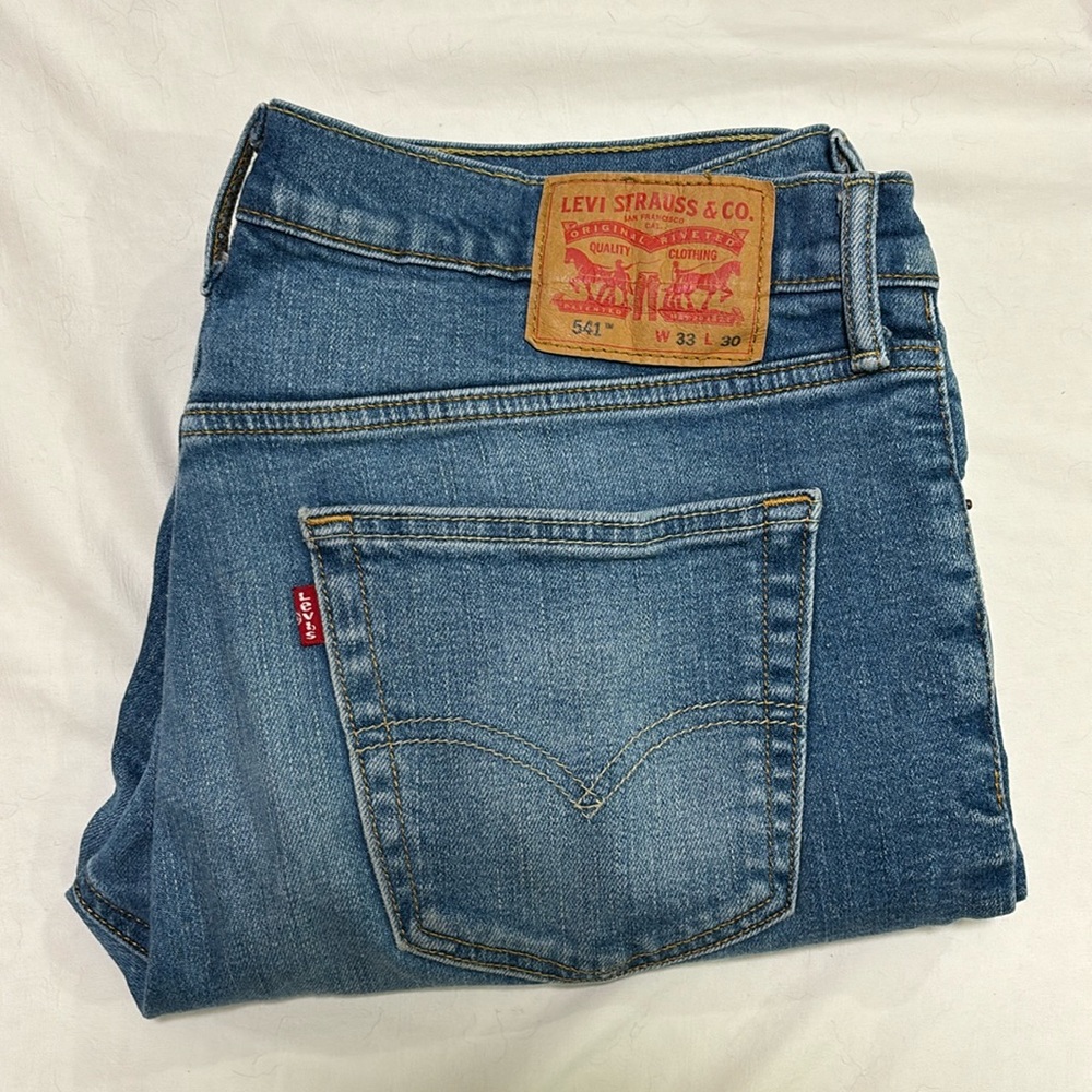 Levi’s 541 Jeans